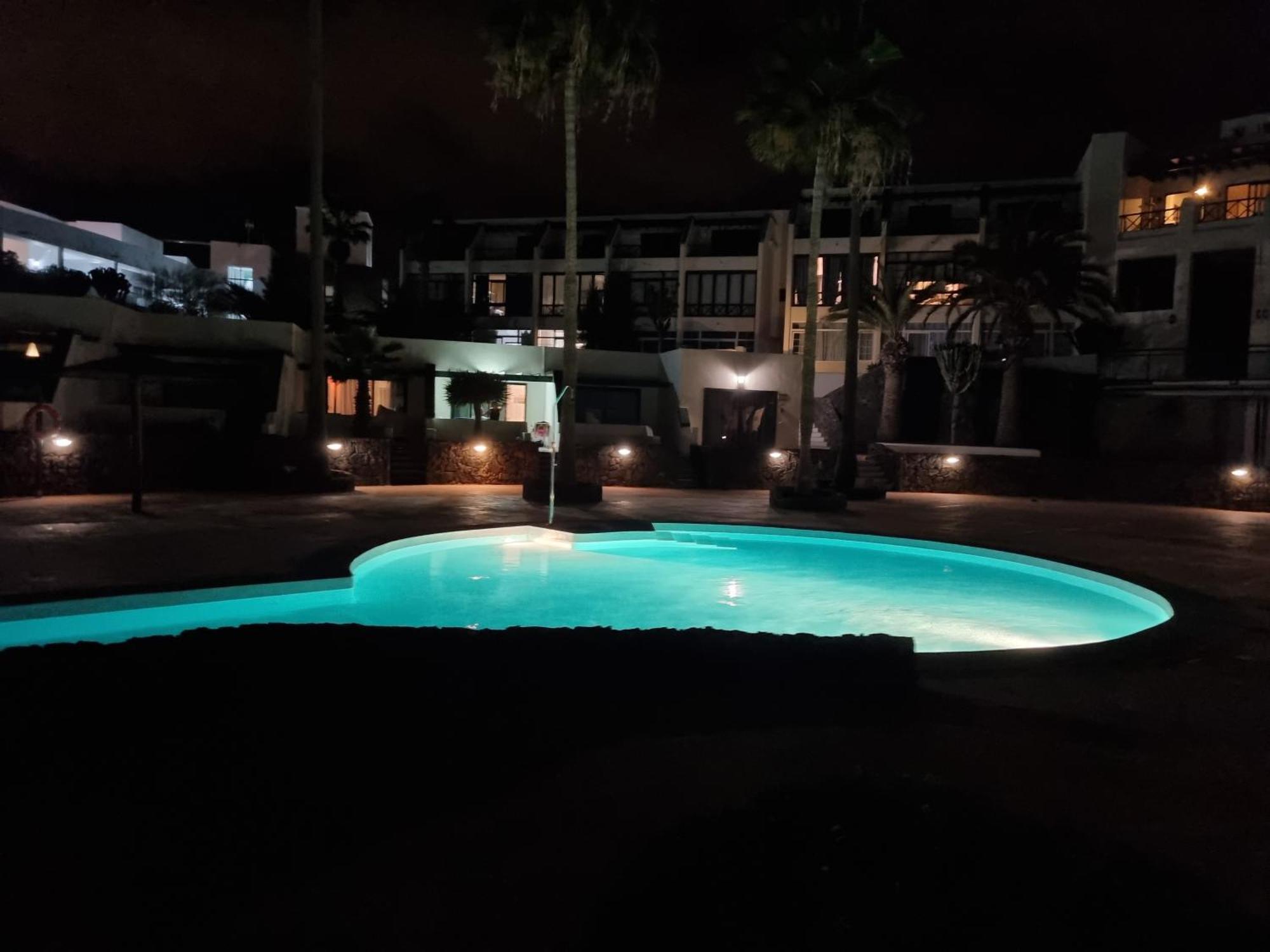 Luxury Bungalow Playa Roca Коста Тегисе Екстериор снимка